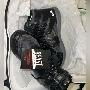 Nfinity Beast Cheer shoes